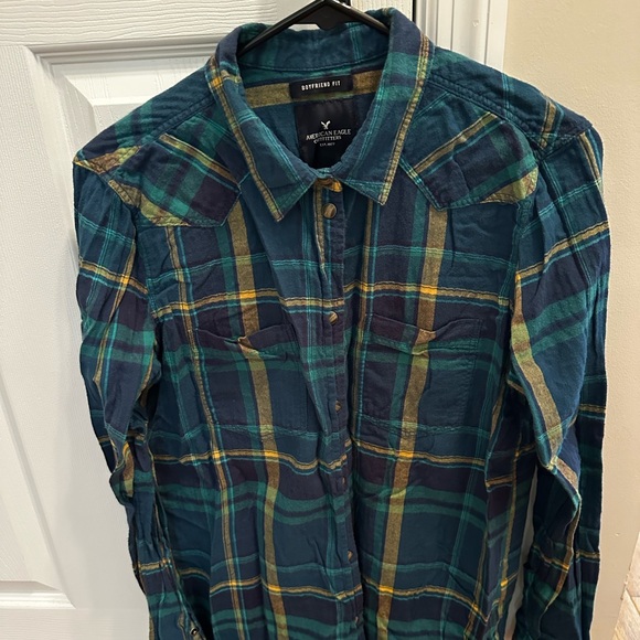 American Eagle Outfitters Green and yellow Plaid Shirt. Boyfriend fit, size M - Picture 1 of 2